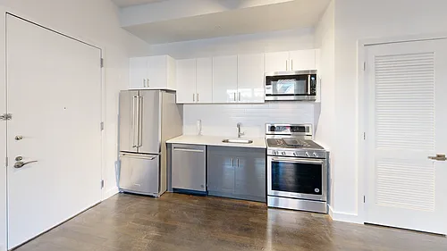 801 Amsterdam Ave #3C Photo 1
