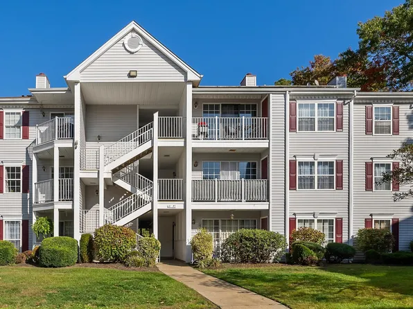 66 Apache Ct #66, Absecon, NJ 08205