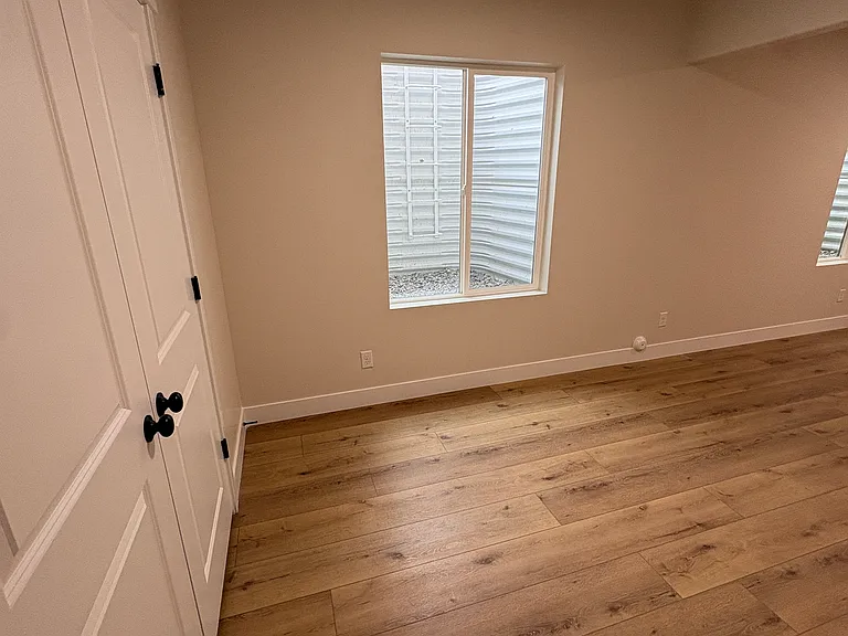 5472 N Orville St #B — Photo 7