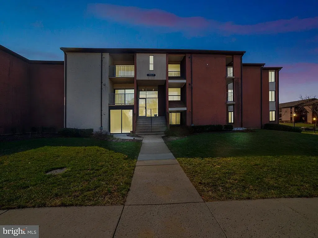 2 bed, 1200 sqft, $2,250 — Photo 2