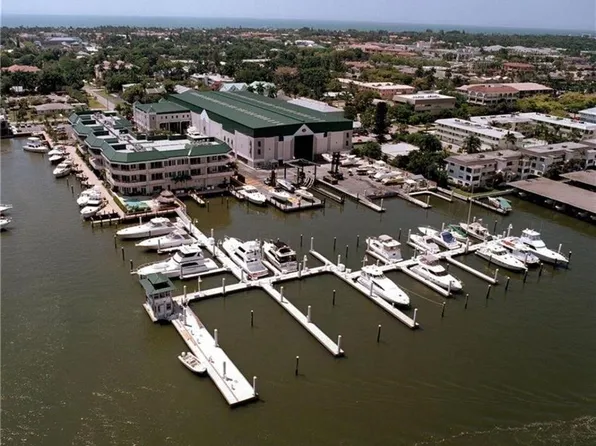 891 10th ST S, NAPLES, FL 34102