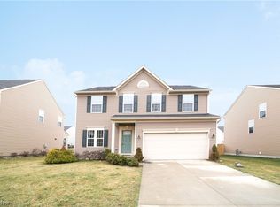 1942 Spruce Ln, Painesville, OH 44077