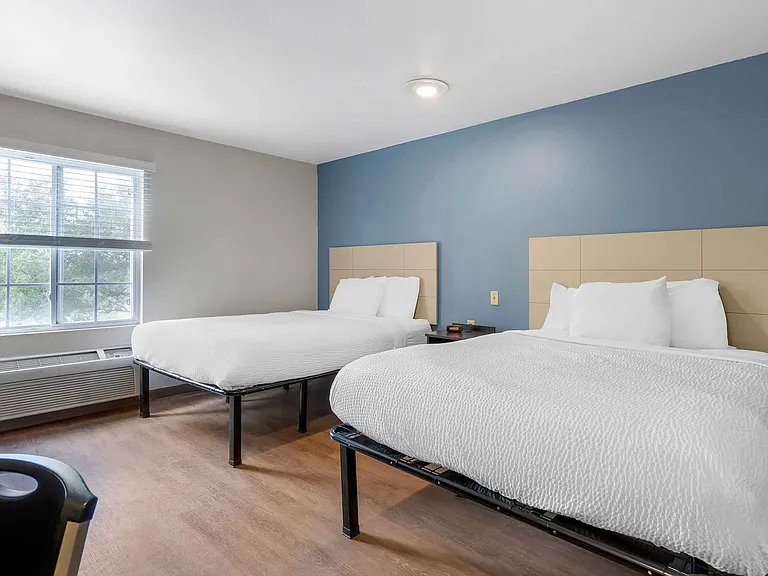 Studio Suite - 2 Queen Beds