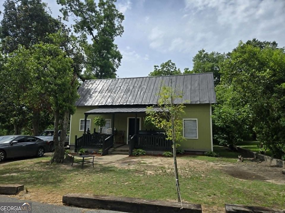 1st image of 3 E McDuffie St