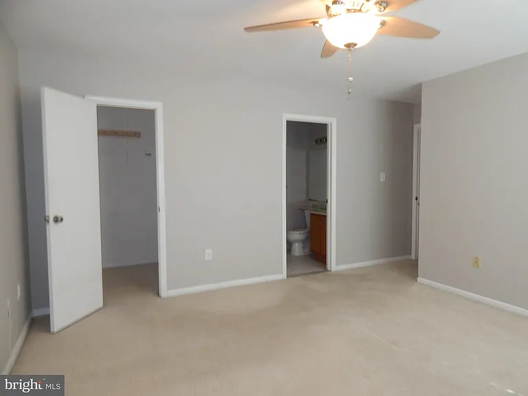 17 Juliet Ln #303 — Photo 24