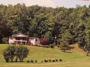 4487 E Highway 72, Pathfork, KY 40863