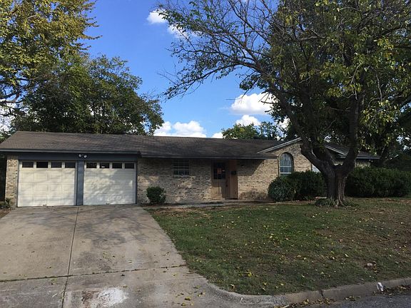2nd image of 2624 Mimosa Park Dr