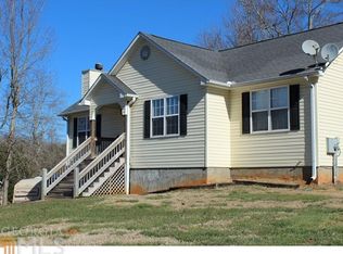 325 Ash Wood Ln, Cleveland, GA 30528