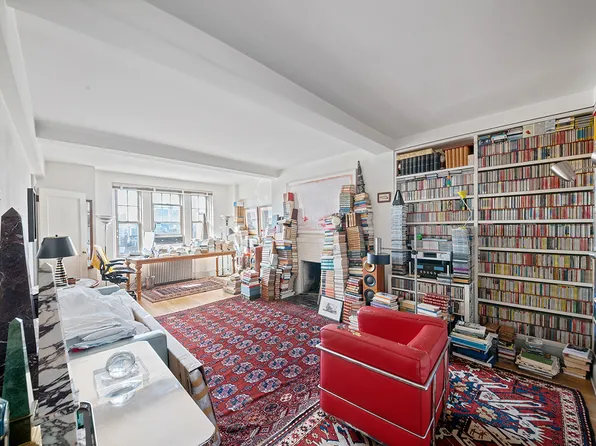 45 Christopher Street image 1 of 22