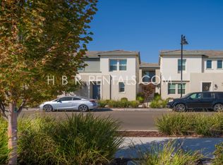 1609 Marina Dr, Lathrop, CA 95330