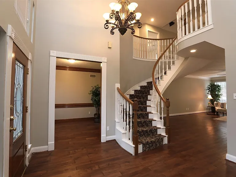 7906 Tizerton Ct — Photo 6