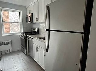 135-20 Hoover Ave APT 55, Jamaica, NY 11435