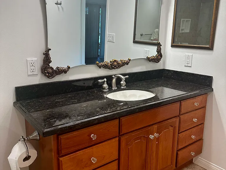 3621 N Hermosa Pl — Photo 5