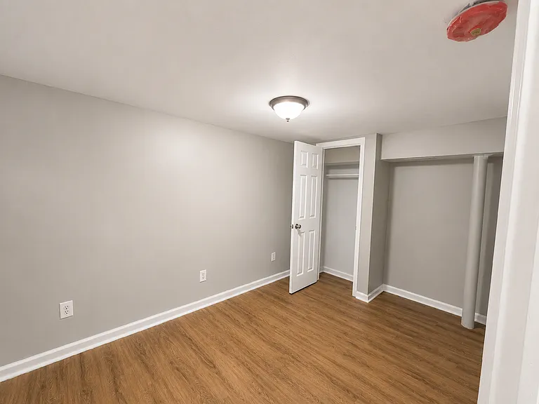 7261 Bridgewood Dr — Photo 9