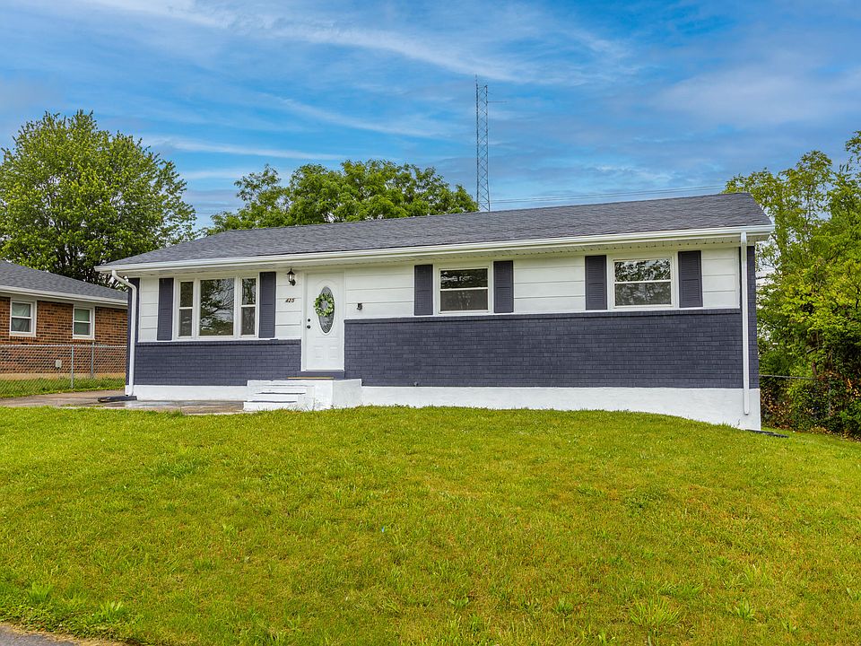 1st image of 425 Larkwood Dr