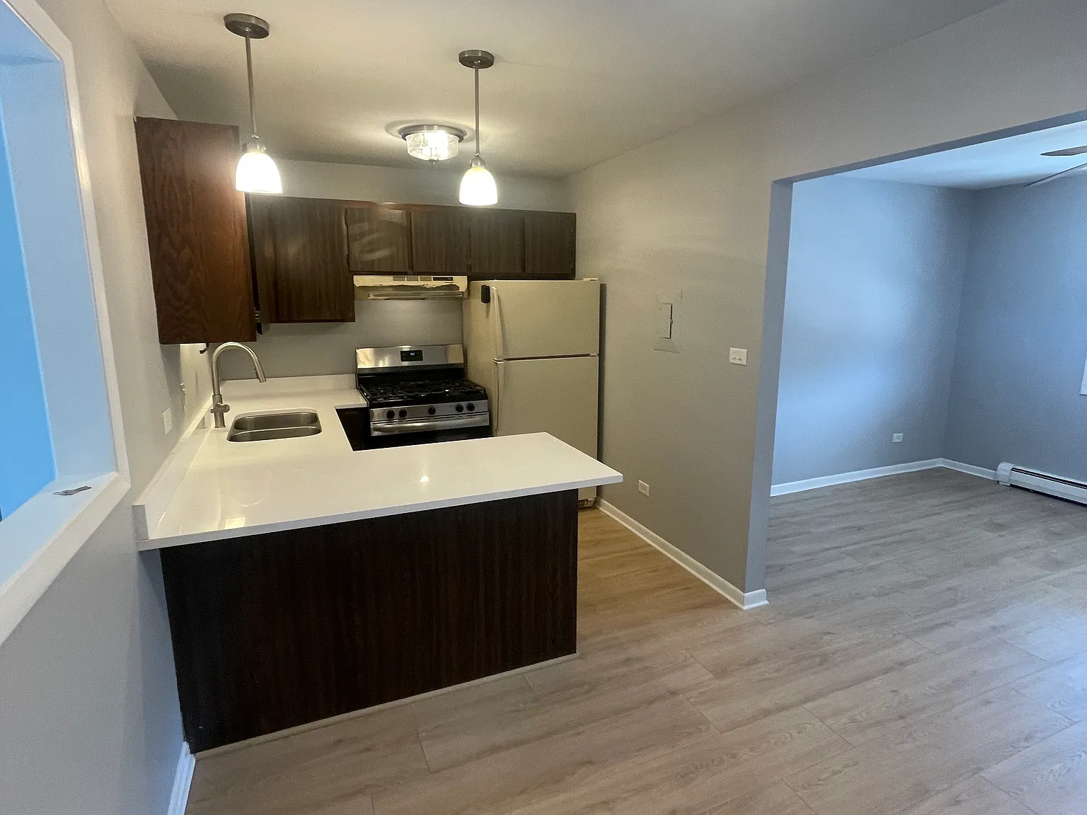 S 71st Ct, Worth — Photo 2