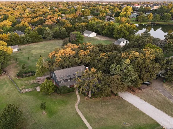 180 Highview Dr, Double Oak, TX 75077