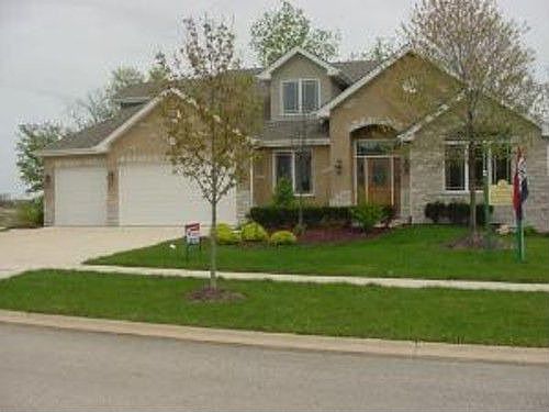 1st image of 19915 Berkshire Dr
