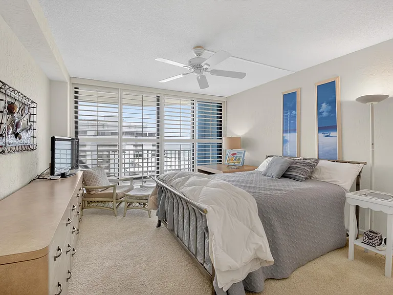 2917 S Ocean Blvd #902 — Photo 15