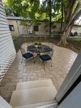 208 Tours St — Photo 33