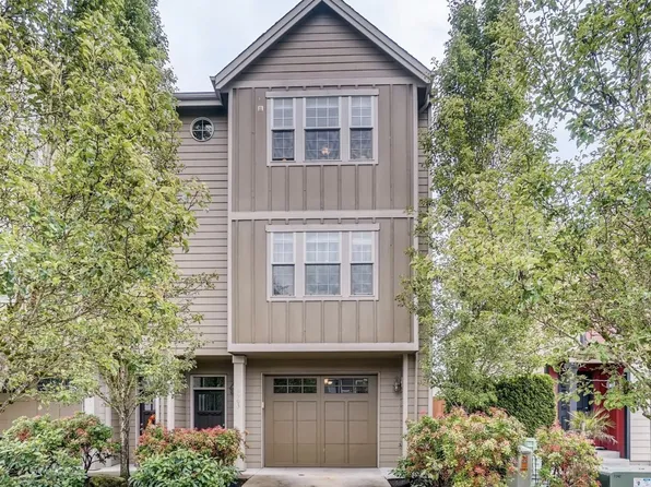 10903 NE 8th Cir, Vancouver, WA 98664