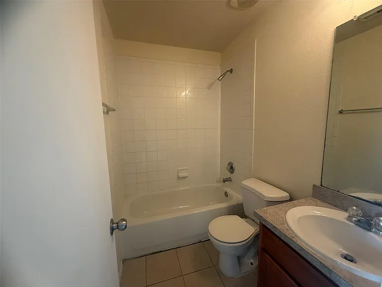 21219 Grand Linden Ct — Photo 20