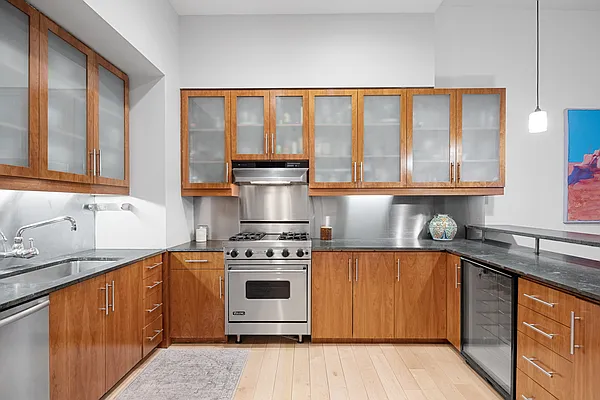 Sold by Compass | media 5