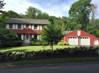 47 Flagg Rd, Westford, MA 01886