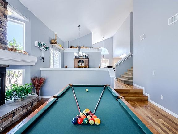 4th image of 31645 N Royal Oak Way