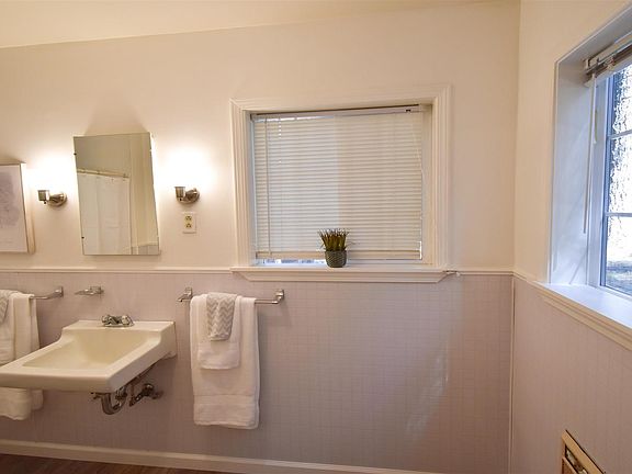 2nd image of 25057 E Jordan Way