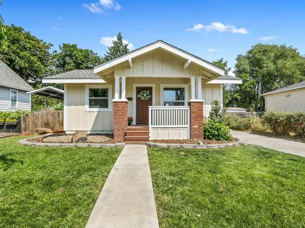 917 E Lacrosse Ave, Spokane, WA 99207