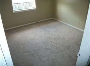 2222 16th Ave N APT 10, Texas City, TX 77590