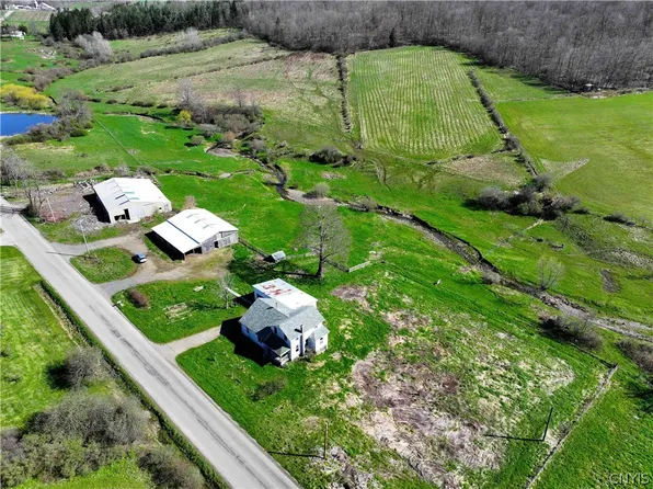 4046 Dry Brook Rd, Falconer, NY 14733