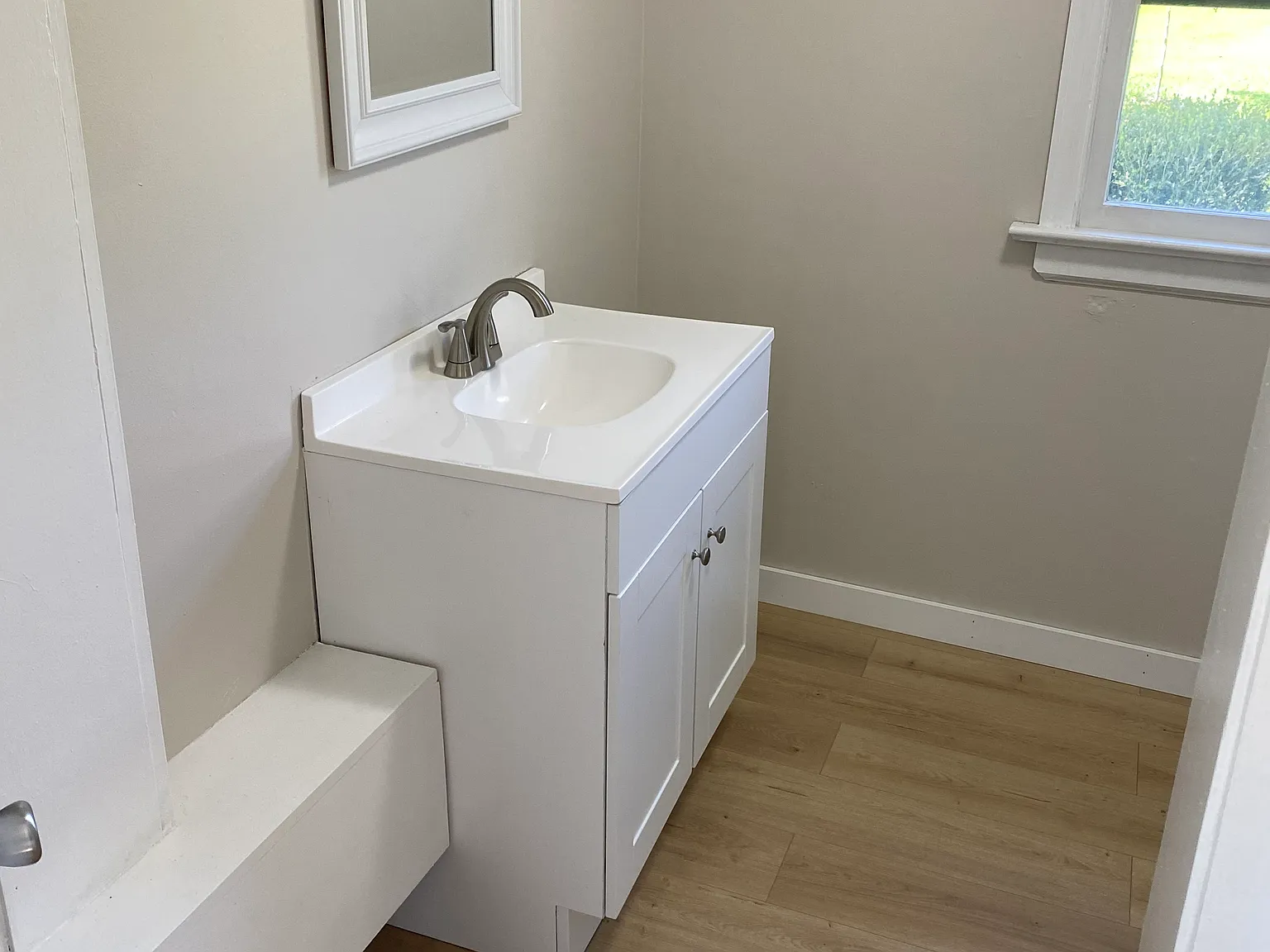 2 bed, 900 sqft, $1,750 — Photo 3