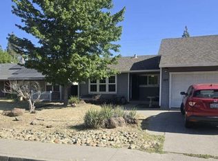 349 Temple Dr, Vacaville, CA 95687