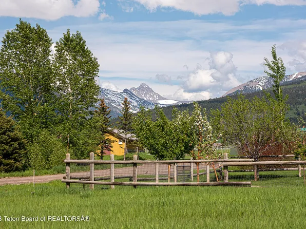 113 Village Way, Victor, ID 83455