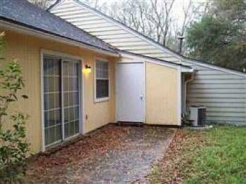 3rd image of 2226 Mandrell Ct