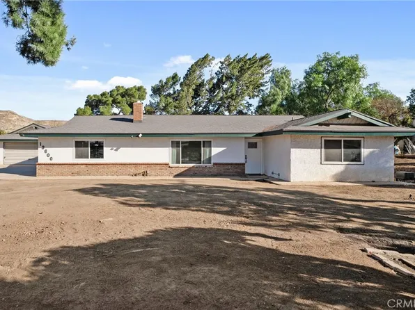 19600 Carmelita Ave, Corona, CA 92881