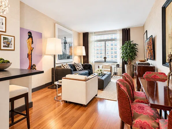 212 E 57th St APT 5C, New York, NY 10022