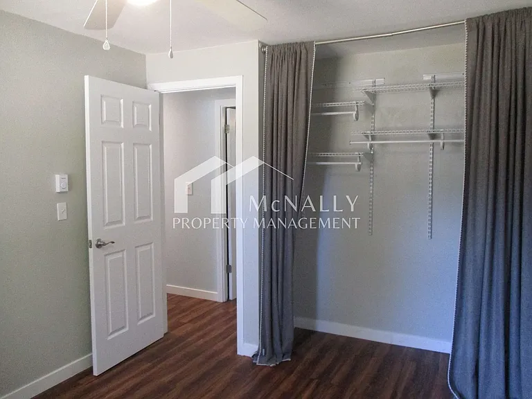 1416 Briston Ln — Photo 10