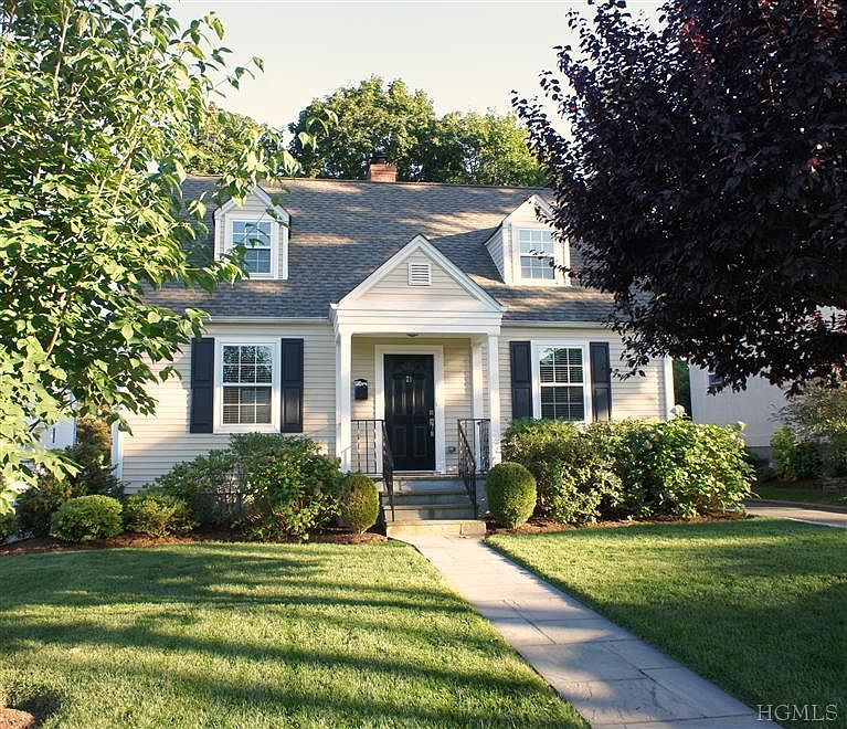 1st image of 21 Benedict Ave