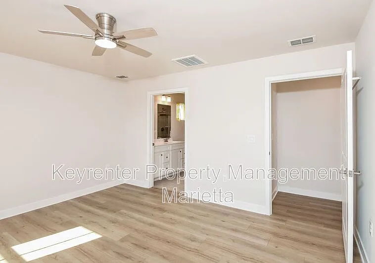 185 Oakleigh Dr — Photo 8