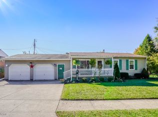 2426 40th St NE, Canton, OH 44705