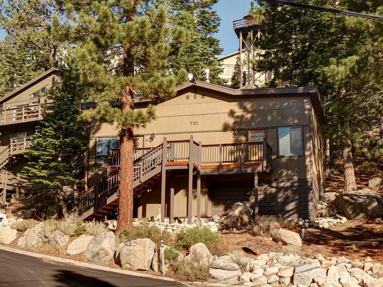 701 Gary Ln Stateline, NV, 89449 Apartments for Rent Zillow