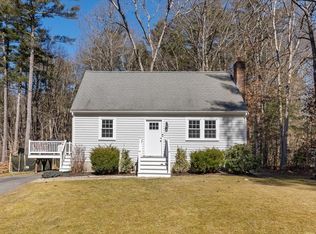 404 River St, Halifax, MA 02338