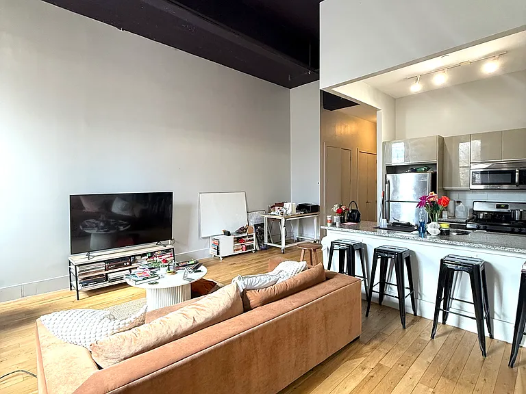 41 Kosciuszko St #103 — Photo 2