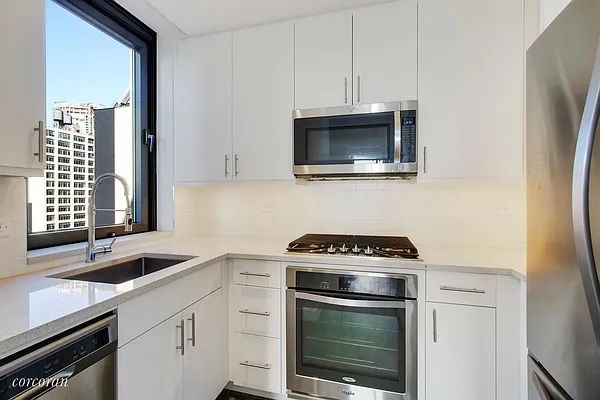 Rented by Corcoran | media 15