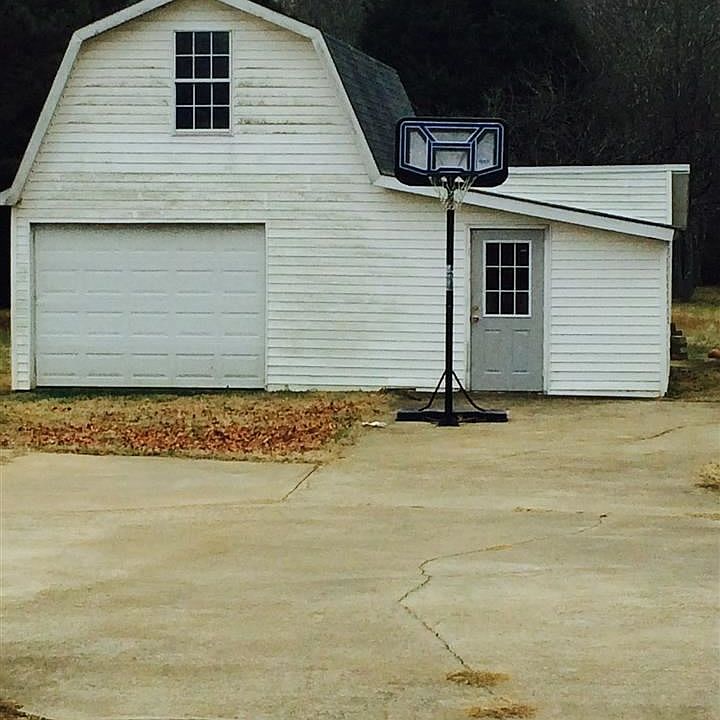 2nd image of 15238 Section Line Rd
