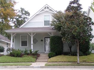 10033 Lexington Dr, Aubrey, TX 76227
