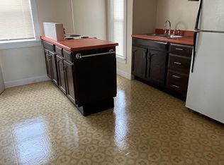 12 Ash St, Waterville, ME 04901